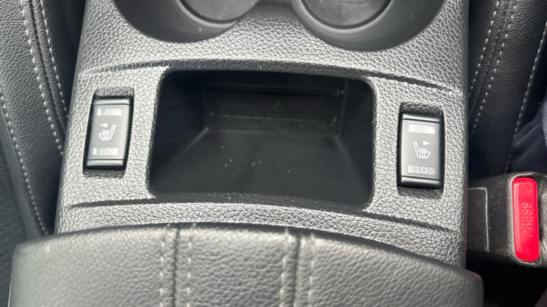 Nissan Qashqai 1.3 DiG-T Tekna 5dr Petrol Hatchback